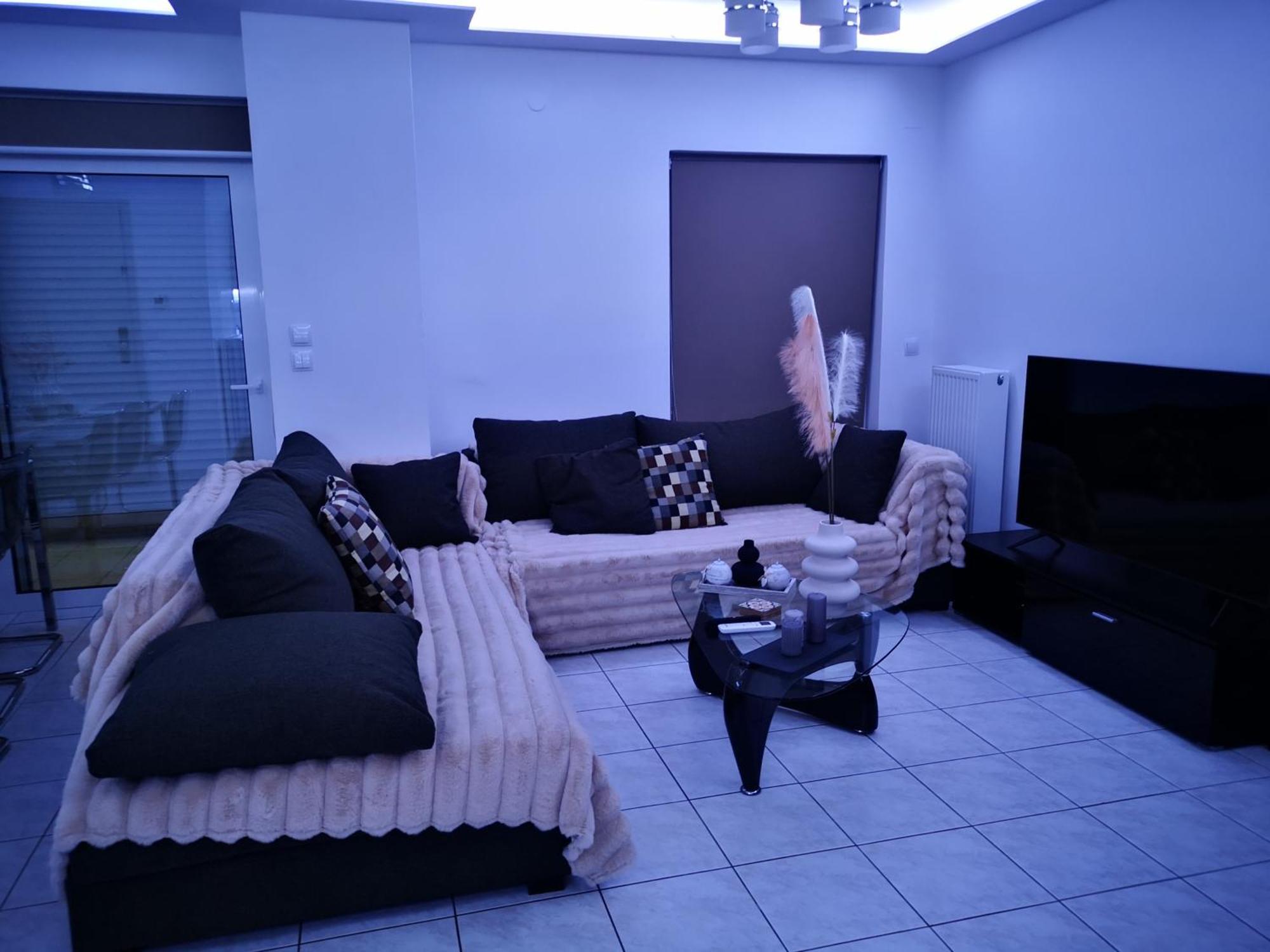 The Lighthouse Apartment Халкис Екстериор снимка